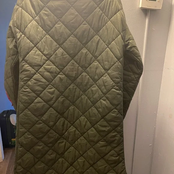 NVLT Quilted Long Green Coat - Picture 9 of 14